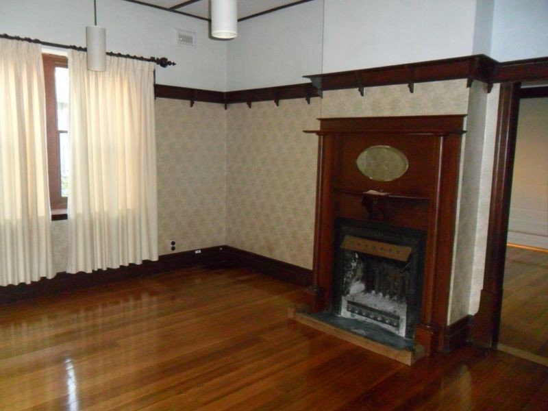 1 Farleigh Grove, Brighton VIC 3186
