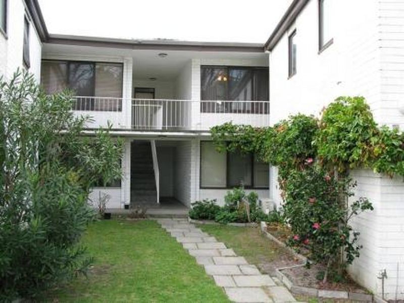 1/26 Park Crescent, Caulfield North VIC 3161