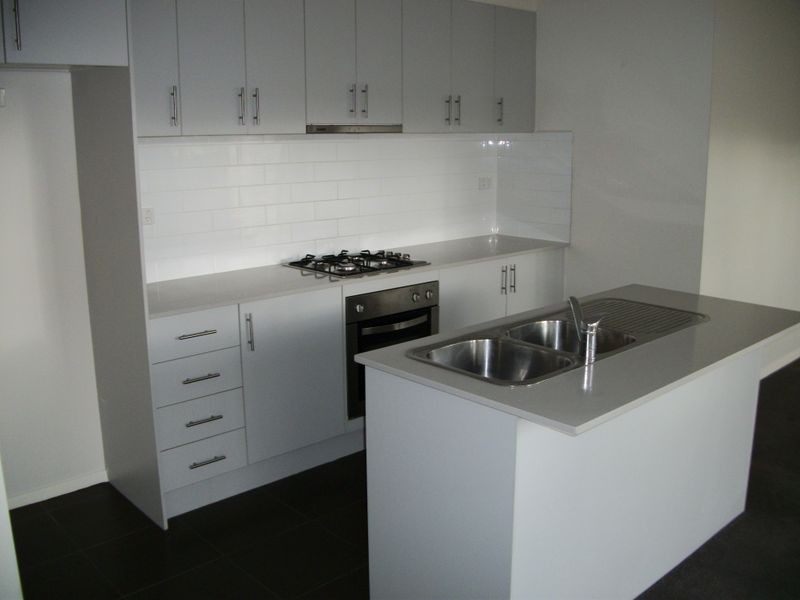 1/329 Neerim Road, Carnegie VIC 3163