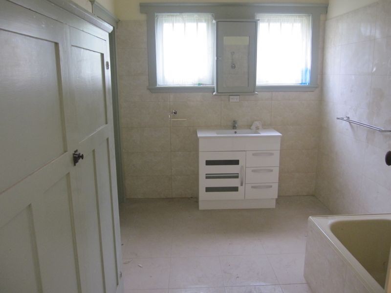 8A Griffiths Street, Caulfield South VIC 3162