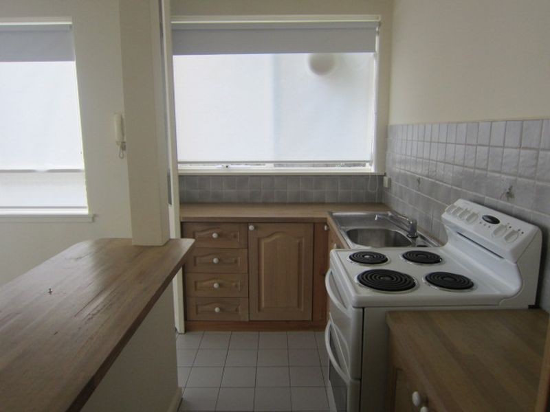 3/56 Byron Street, Elwood VIC 3184