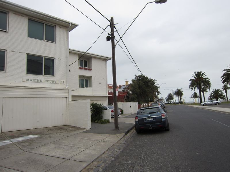 17/19 Shakespeare Grove, St Kilda VIC 3182