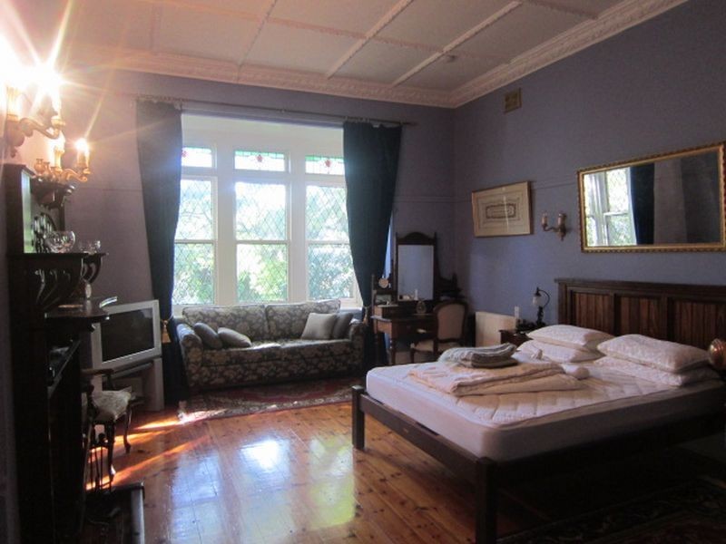 24 Parkside Street, Elsternwick VIC 3185