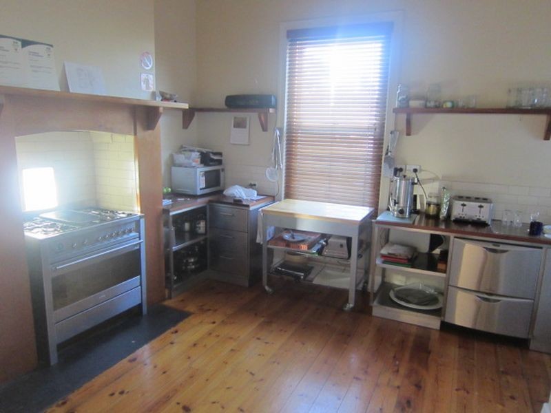 24 Parkside Street, Elsternwick VIC 3185