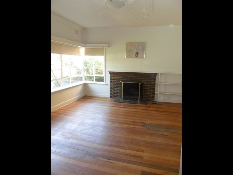 696 Hawthorn Road, Brighton East VIC 3187