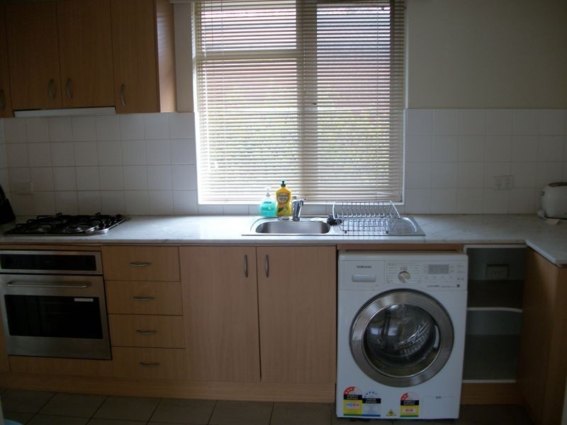 5/27 Gourlay Street, St Kilda East VIC 3183