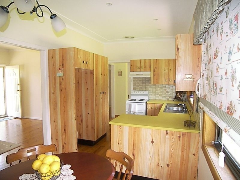 9 Baringa Road, Engadine NSW 2233