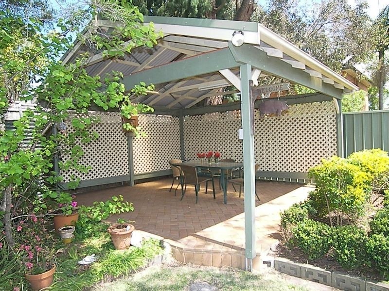 9 Baringa Road, Engadine NSW 2233
