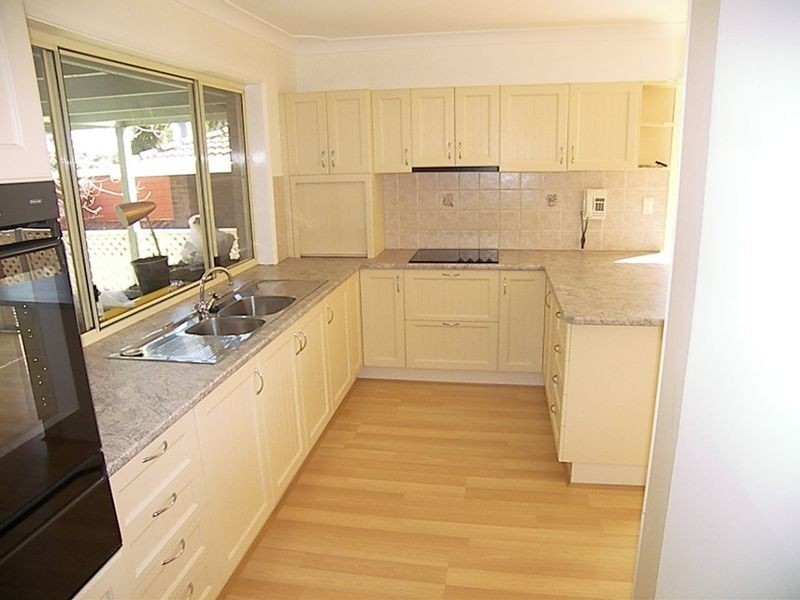 13 Sierra Road, Engadine NSW 2233