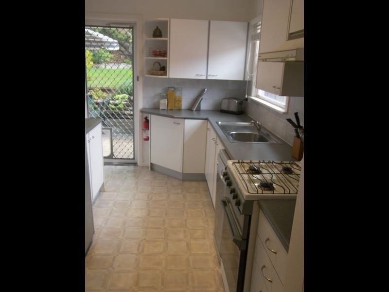 31 Tobruk Avenue, Engadine NSW 2233