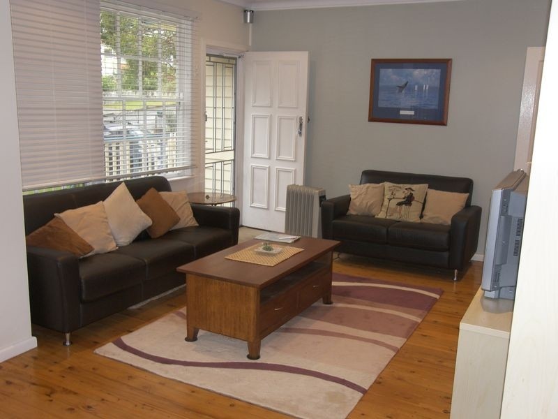 31 Tobruk Avenue, Engadine NSW 2233