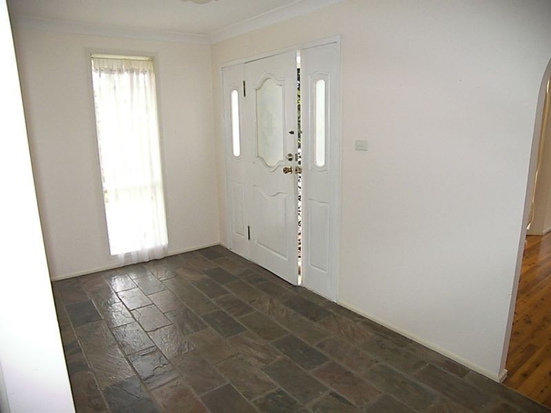 40 Rialto Place, Heathcote NSW 2233