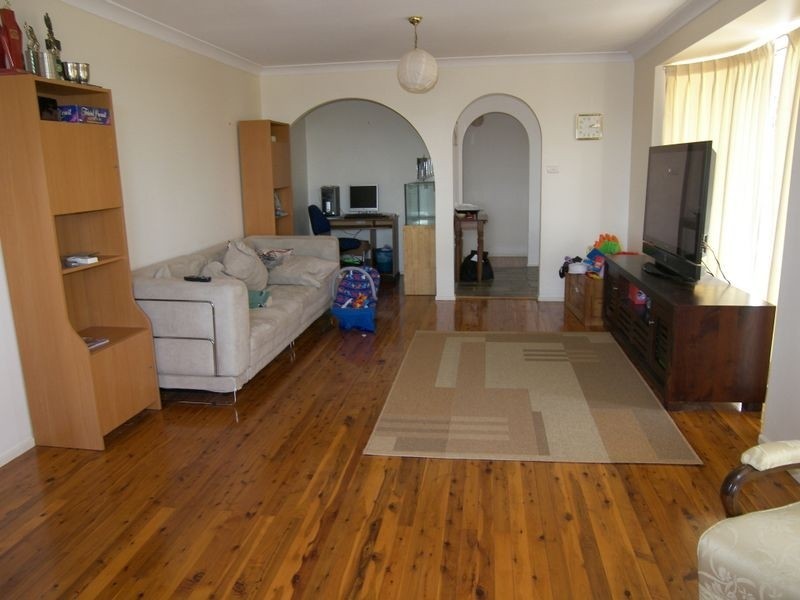 40 Rialto Place, Heathcote NSW 2233
