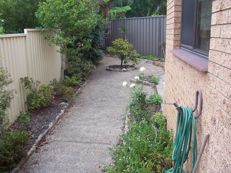 3/4 Dernancourt Avenue, Engadine NSW 2233