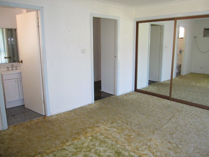 7 Ferguson Close, Menai NSW 2234