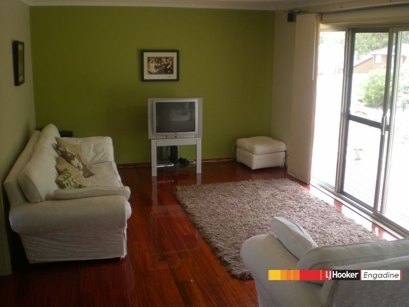 15 Wheatley Road, Yarrawarrah NSW 2233