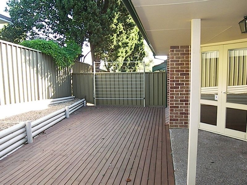 2/223 Woronora Road, Engadine NSW 2233