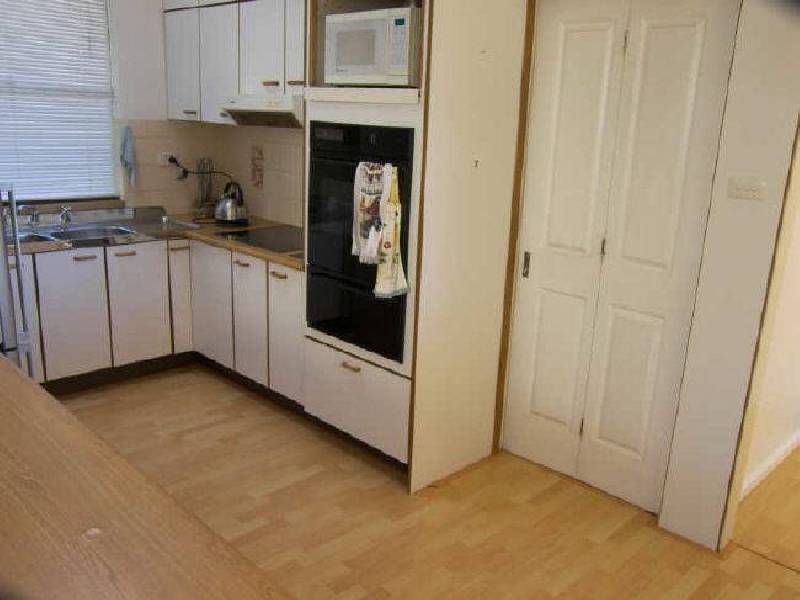 4 Berrima Street, Heathcote NSW 2233