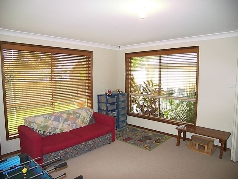 5 Wilson Parade, Heathcote NSW 2233