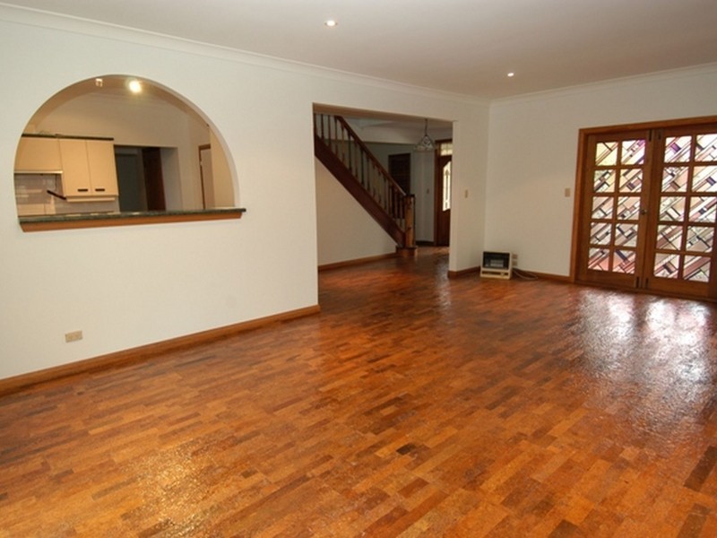 9 Sixth Avenue, Loftus NSW 2232