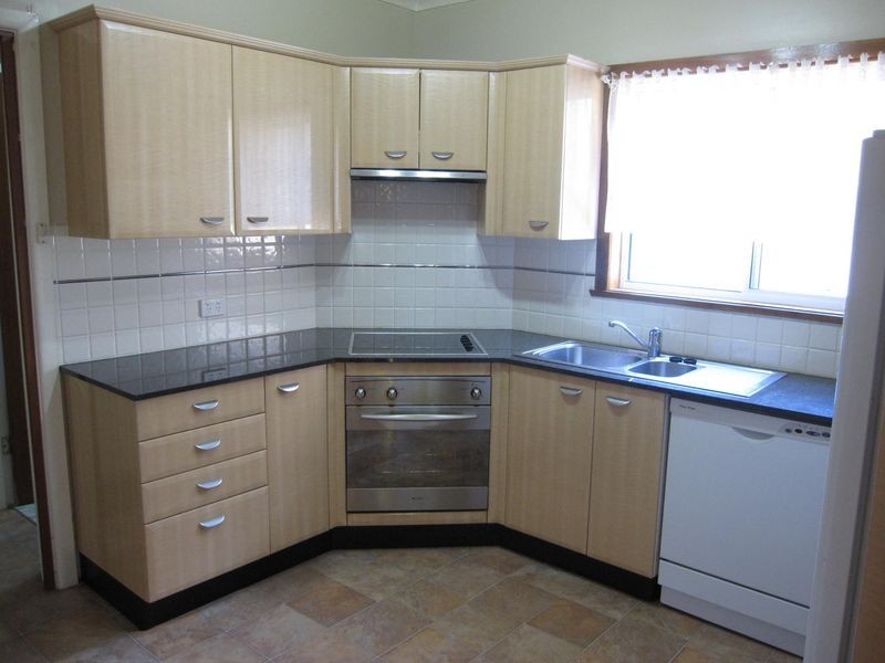 6 Kilmarnock Road, Engadine NSW 2233