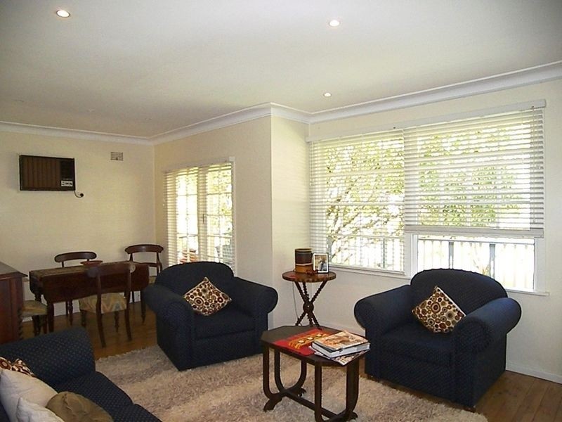 31 Tobruk Avenue, Engadine NSW 2233