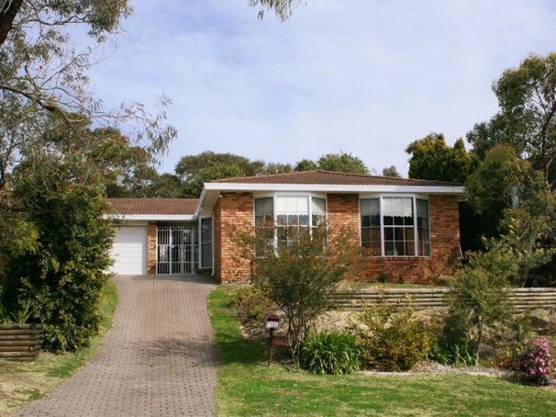 11 Roebourne Street, Yarrawarrah NSW 2233