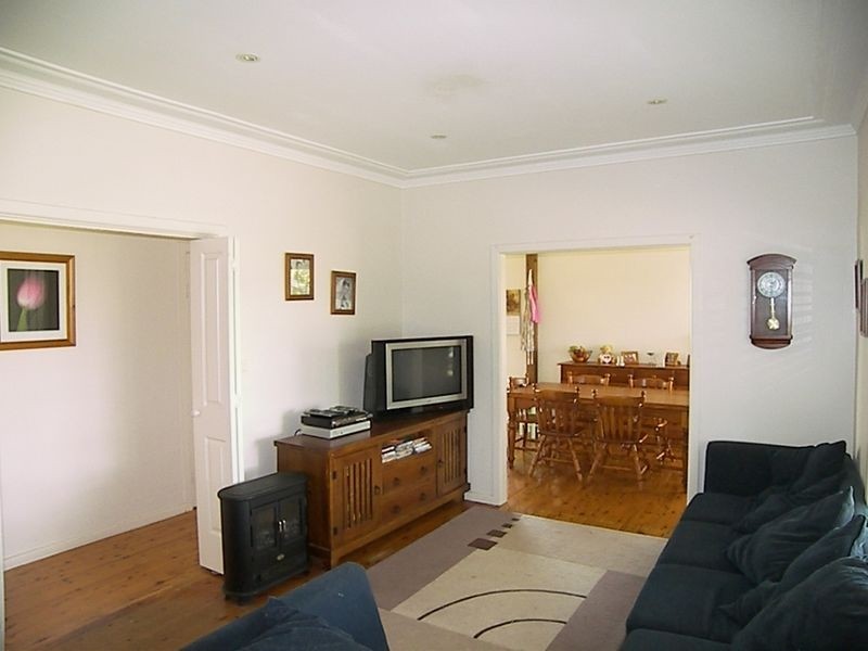 2 Kanandah Road, Engadine NSW 2233