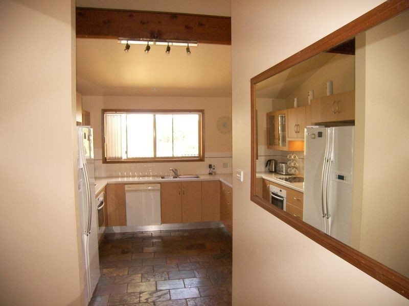 9 Finch Place, Woronora Heights NSW 2233