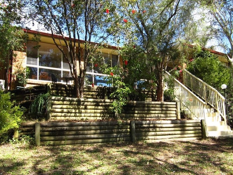 11 Whimbrel Place, Woronora Heights NSW 2233