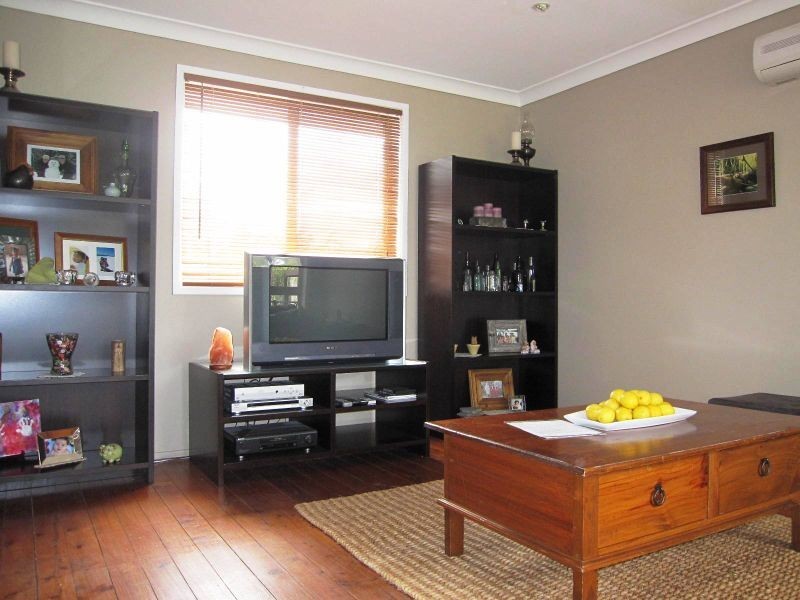 19 Andromeda Crescent, Engadine NSW 2233