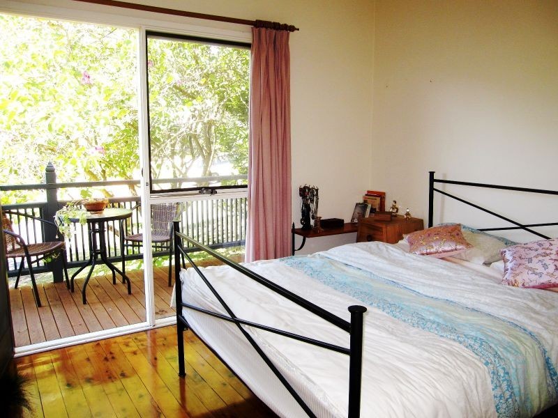 7 Corinth Road, Heathcote NSW 2233