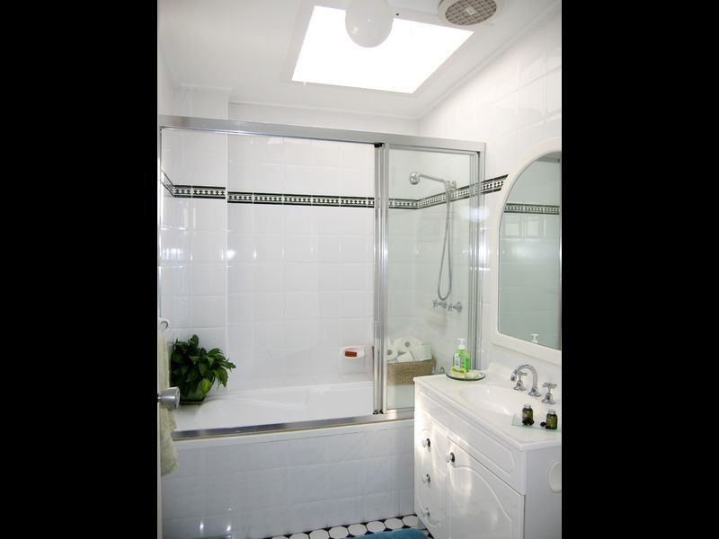 7 Corinth Road, Heathcote NSW 2233