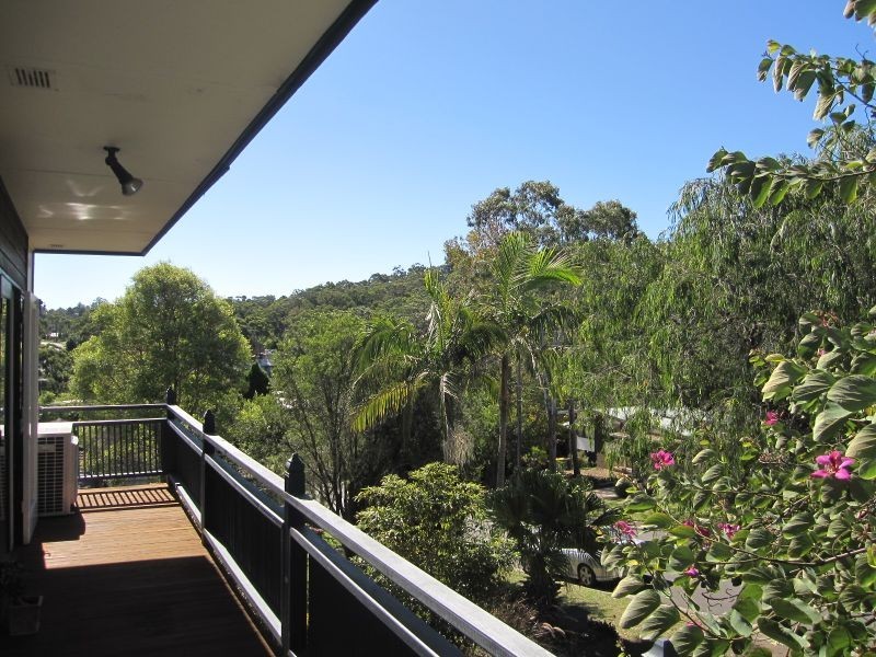 7 Corinth Road, Heathcote NSW 2233