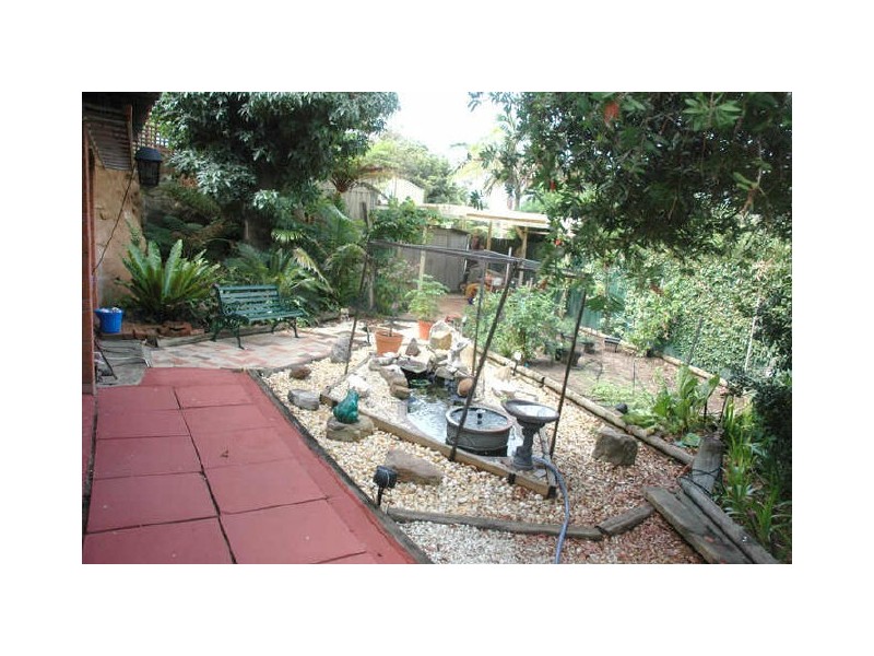 6A Old Bush Road, Yarrawarrah NSW 2233