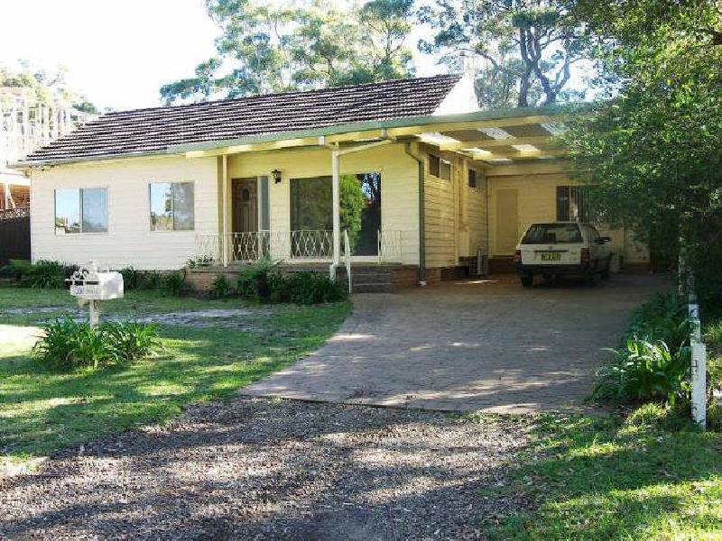 35 Forest Road, Heathcote NSW 2233