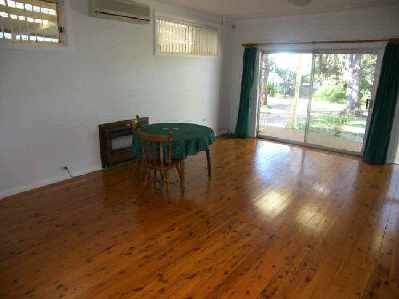 35 Forest Road, Heathcote NSW 2233