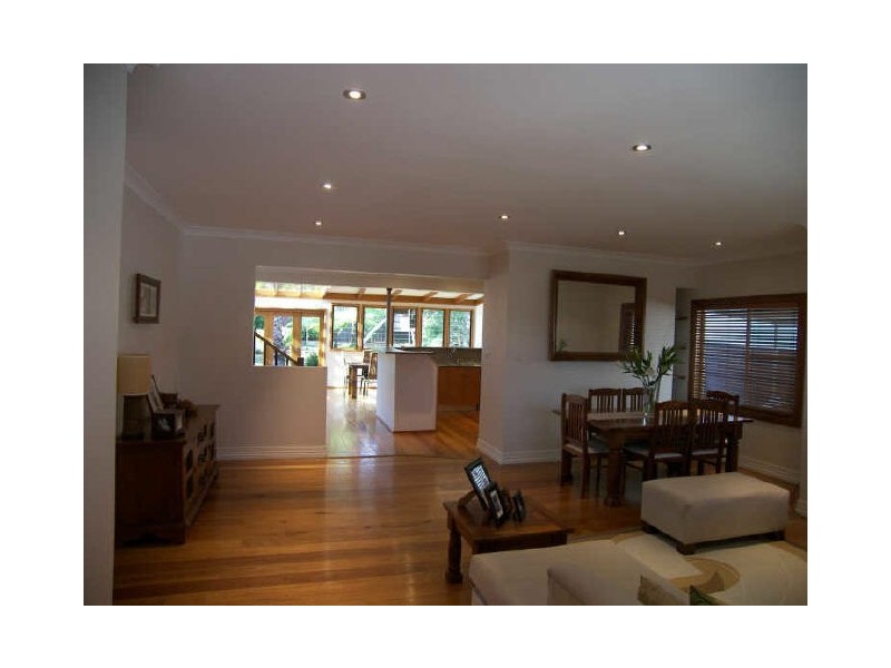 32 Wollybutt Road, Engadine NSW 2233