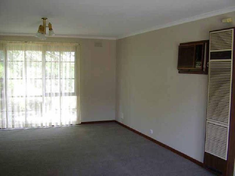 125 Solar Drive, Whittington VIC 3219