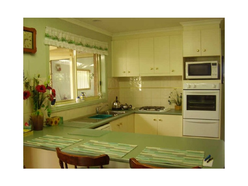 19 Manikato Court, St Albans Park VIC 3219