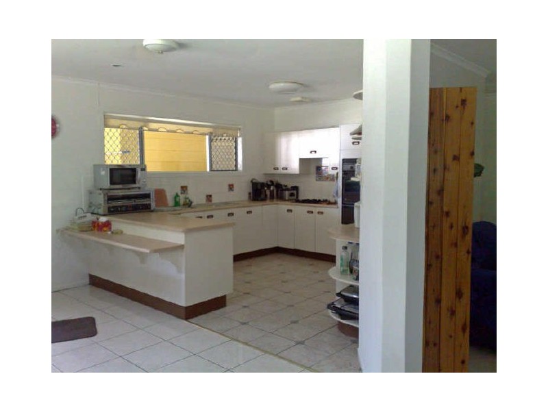 Kinka Beach QLD 4703