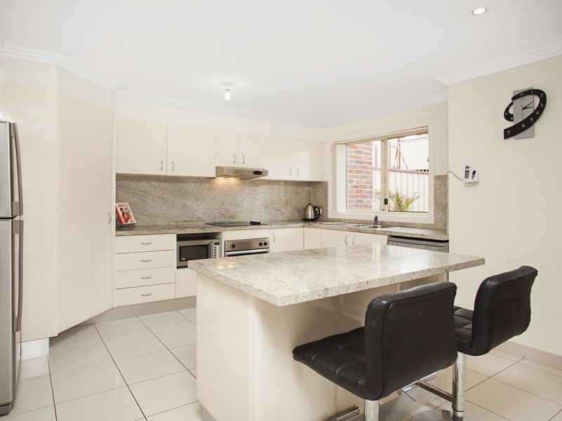8/5 Short Street, Helensburgh NSW 2508