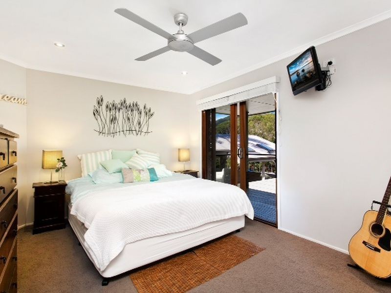 8 Sheridan Crescent, Stanwell Park NSW 2508