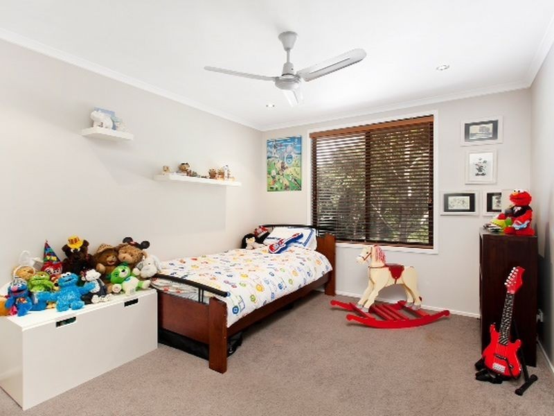 8 Sheridan Crescent, Stanwell Park NSW 2508