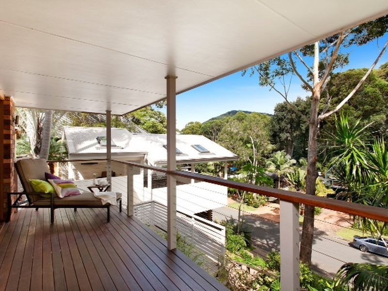8 Sheridan Crescent, Stanwell Park NSW 2508