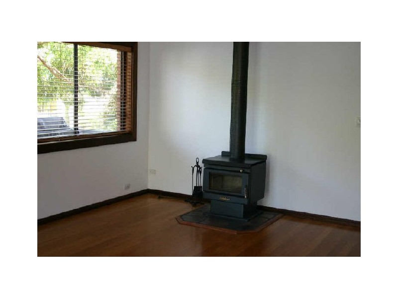 9a Lower Coast Road, Stanwell Park NSW 2508