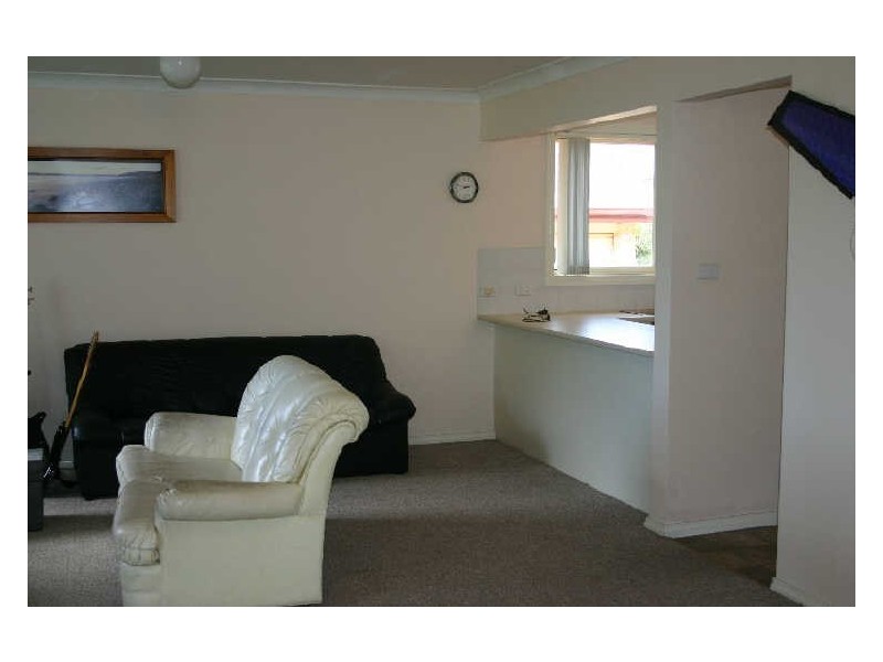 3/111 Parkes Street, Helensburgh NSW 2508