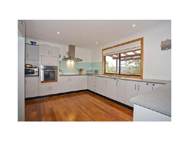44 Halls Rd, Helensburgh NSW 2508