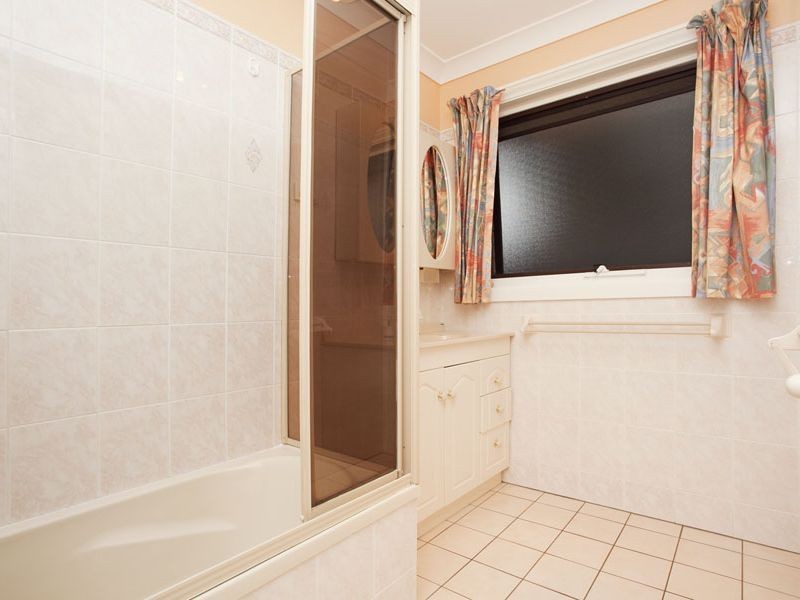 17 Short Street, Helensburgh NSW 2508