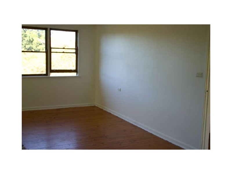 71 Walker Street, Helensburgh NSW 2508